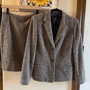 Vintage Ann Taylor Sz 8 Wool Blend Tweed Blazer and Skirt Set Brown Tan Black